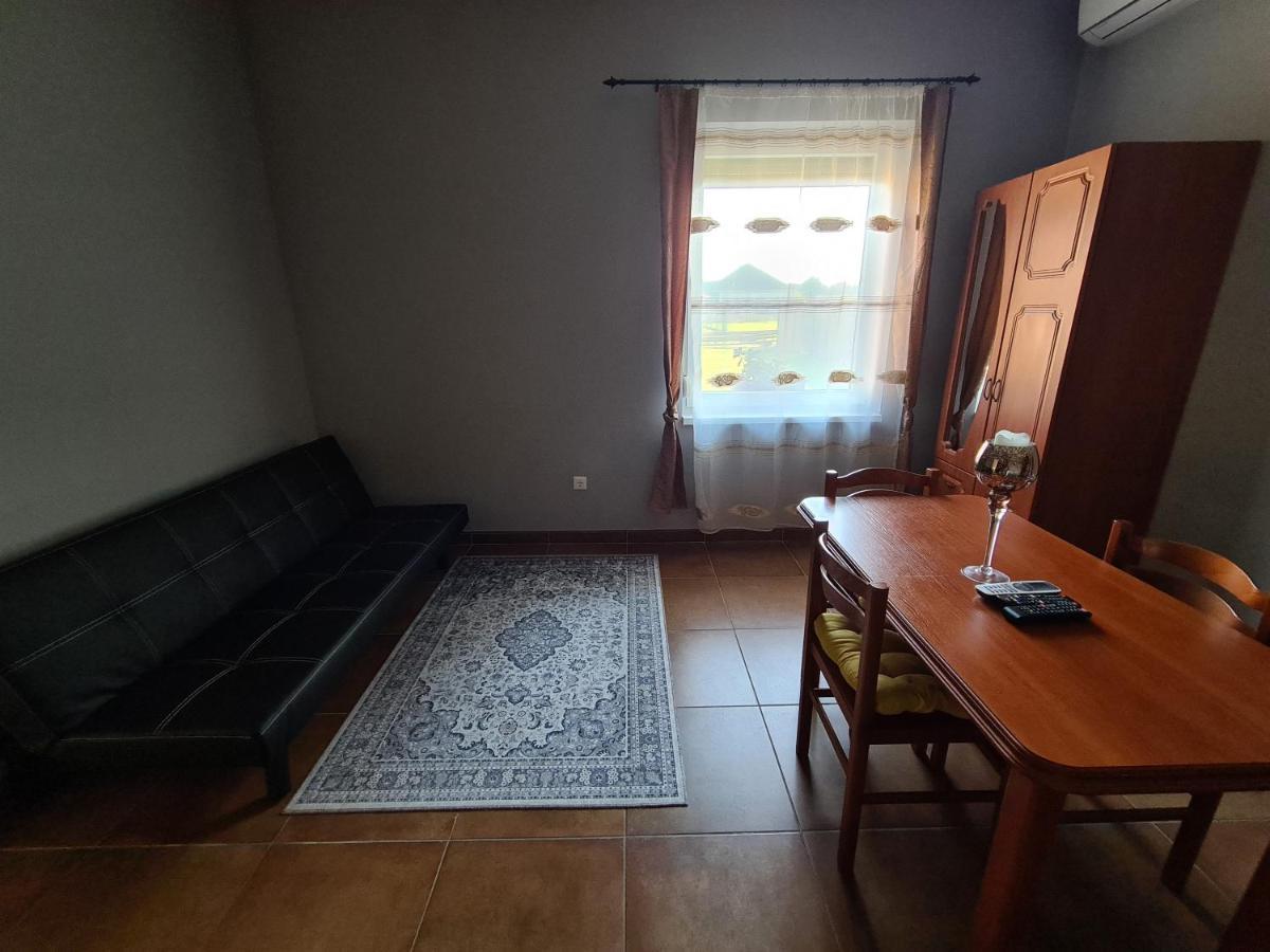 Amina Apartman Mórahalom Zewnętrze zdjęcie